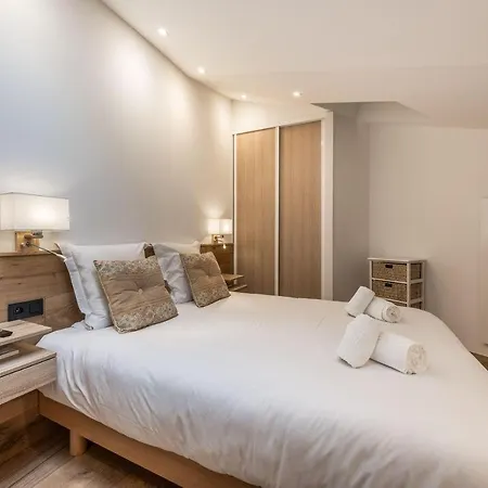 Lägenhet Cozy Penthouse With View & Parking *